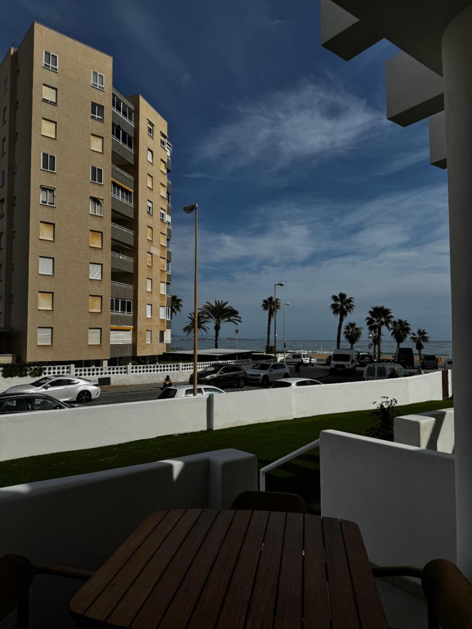 Reyes Catolicos Premium Beach, Playa Urbanova, Alicante Bagian luar foto