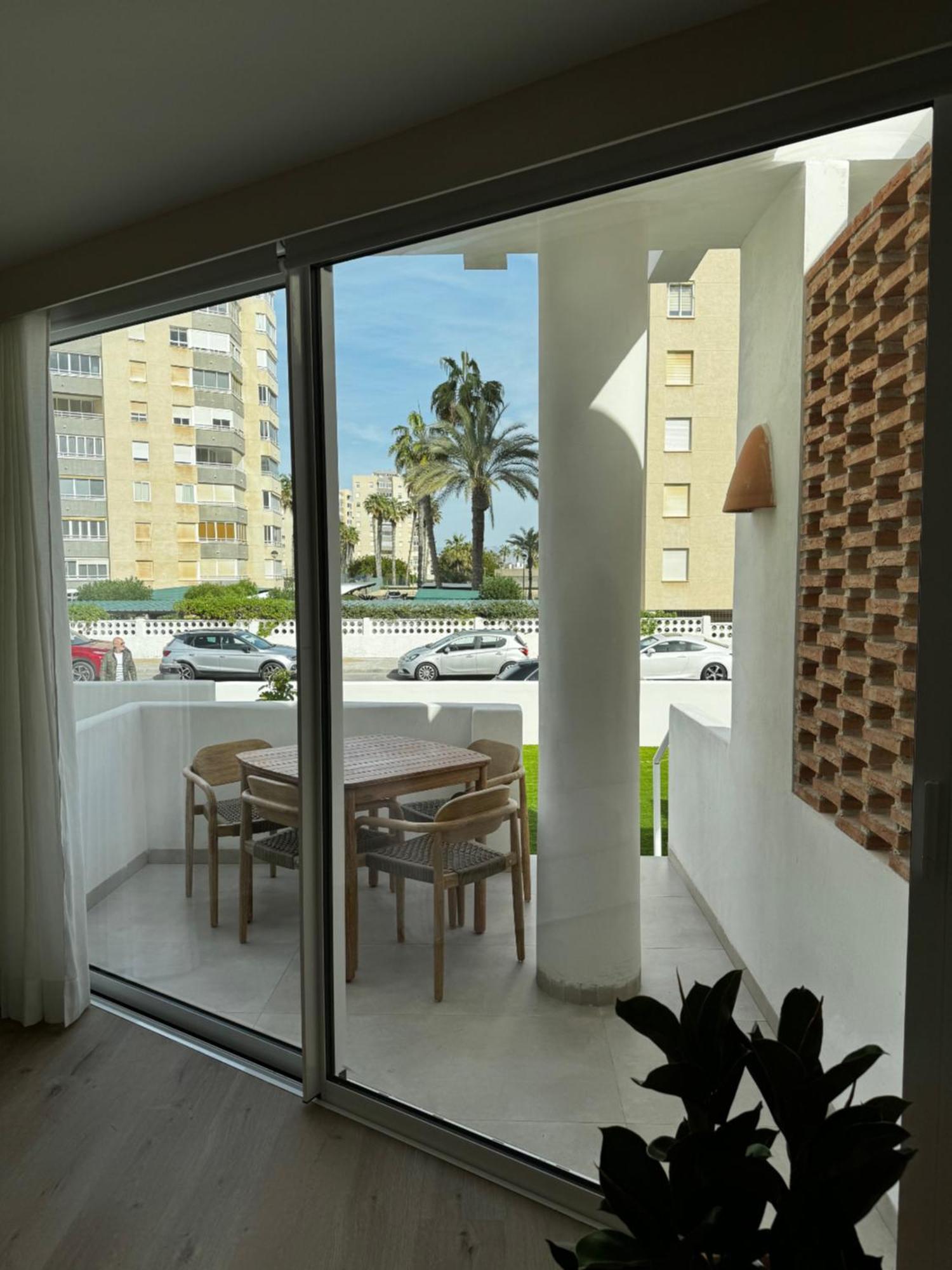Reyes Catolicos Premium Beach, Playa Urbanova, Alicante Bagian luar foto