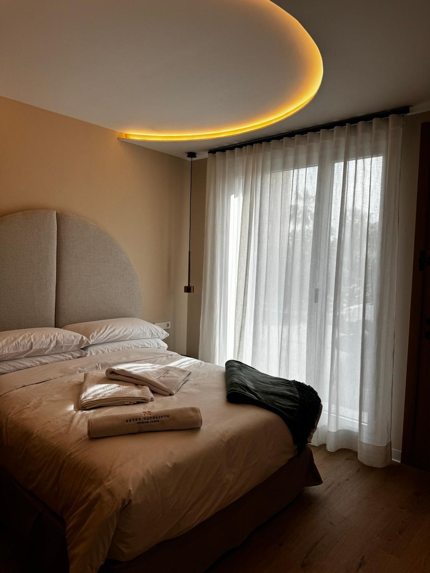 Reyes Catolicos Premium Beach, Playa Urbanova, Alicante Bagian luar foto