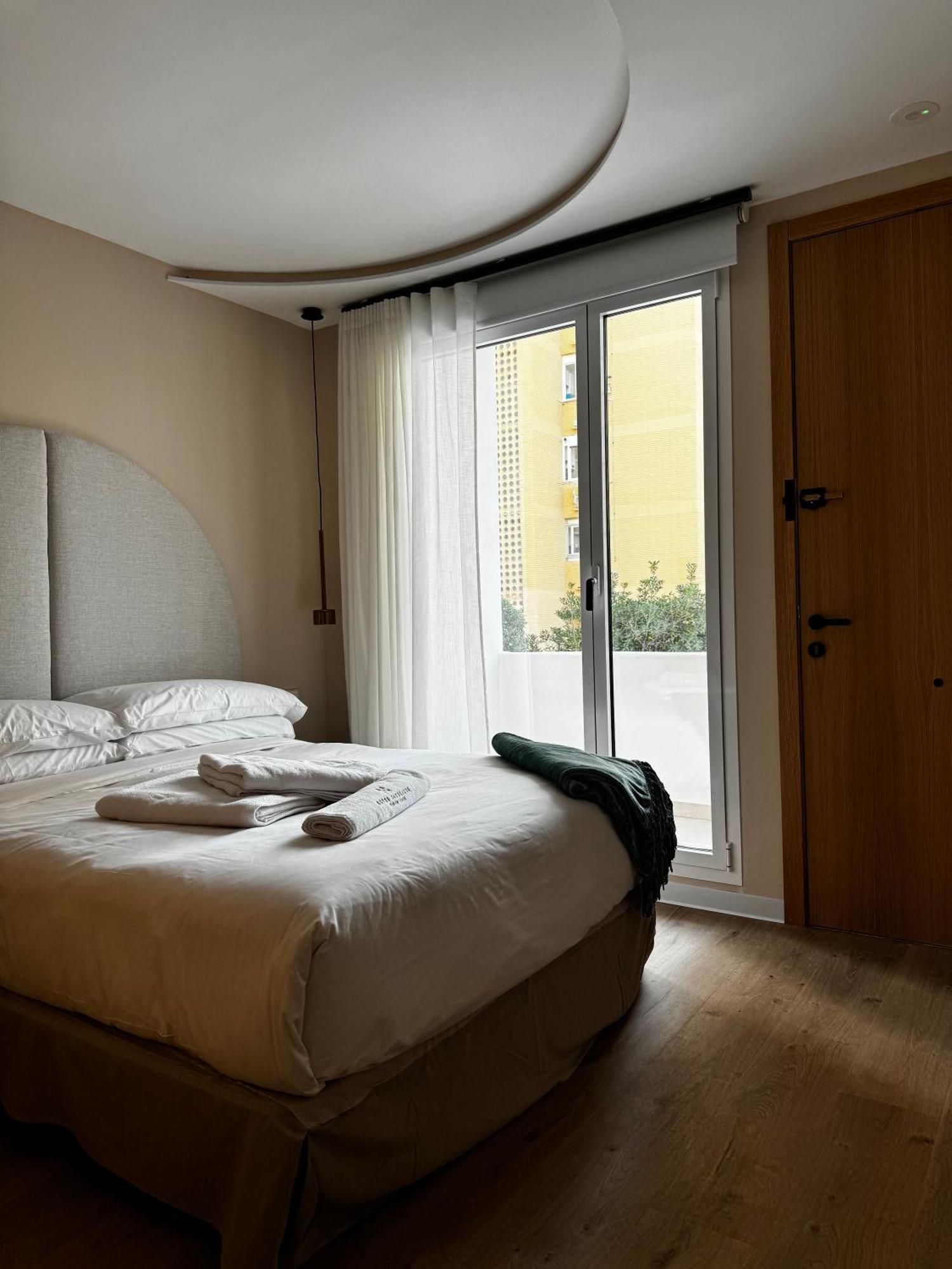 Reyes Catolicos Premium Beach, Playa Urbanova, Alicante Bagian luar foto