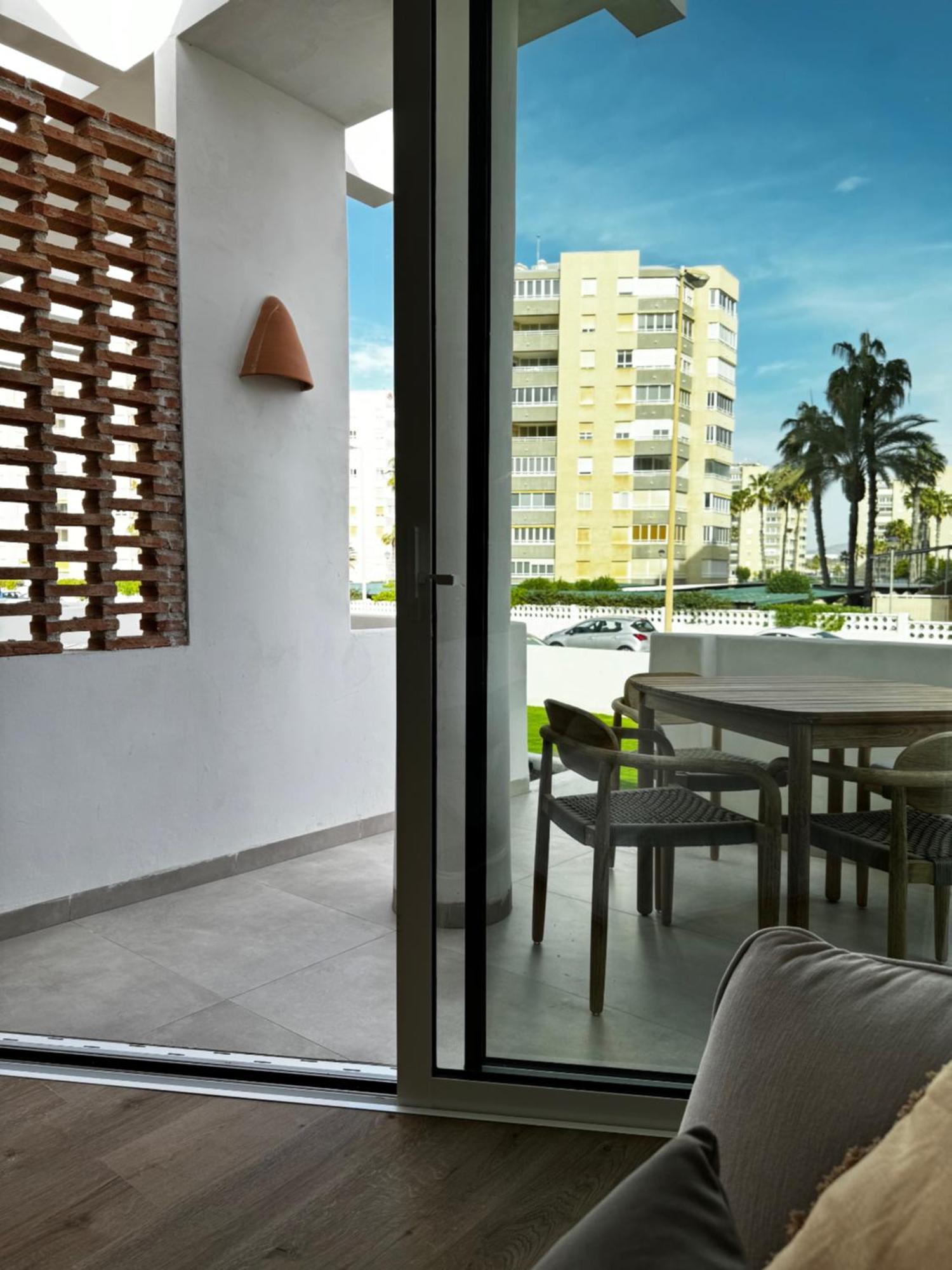 Reyes Catolicos Premium Beach, Playa Urbanova, Alicante Bagian luar foto