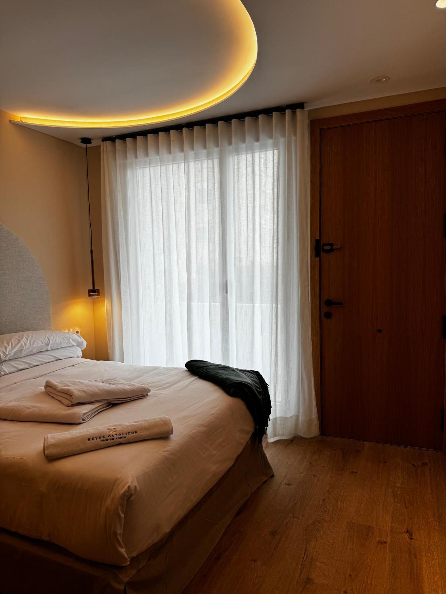 Reyes Catolicos Premium Beach, Playa Urbanova, Alicante Bagian luar foto